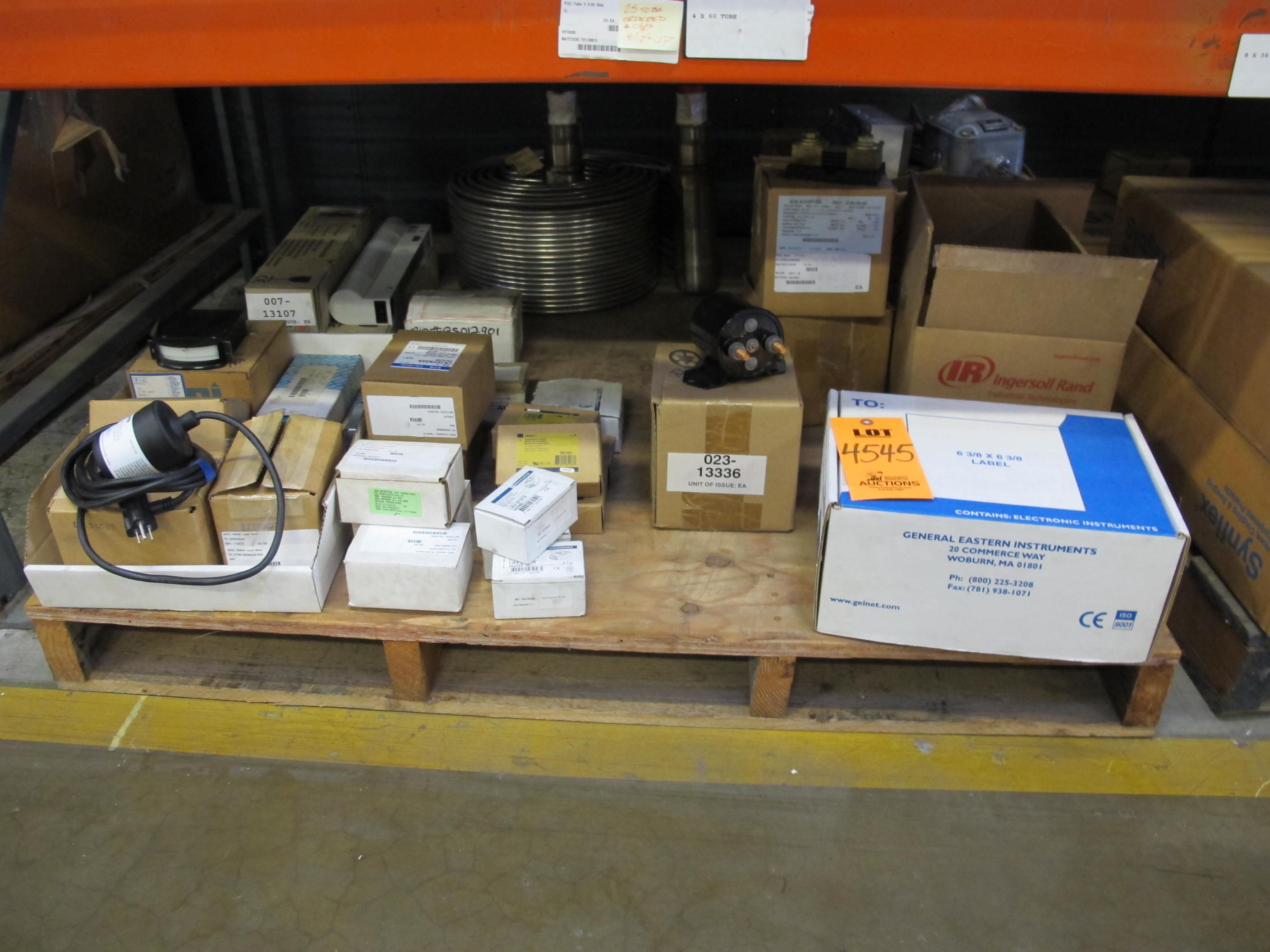 LOT TO INCLUDE GENERAL EASTERN, INGERSOLL RAND, CUTLER-HAMMER, SQUARE-D, ABS: THERMAL OVERLOAD RELAYS, LEVEL SWITCHES, 50-225A SENSORS, SUPPRESSION MODULES, CONTACTORS, (1) COIL, HEAT EXCHANGER KIND. HELIFLOW BUNDLE, #20 6C-20S TUBES WELDED TO MANIFOLDS, (1) SWITCH, VIBRATION KIND, MAGNETIC ACTION, BASE MOUNT. SET PT 0.2"-2"/SECOND, WITH 1.5 SECOND TIME DELAY RELAY, INDUSTRIAL HUMIDITY TRANSMITTER, ACCURACY RATING SHUNT, RELAY COMPRESSOR. LOADING & HANDLING FEE $15-4545